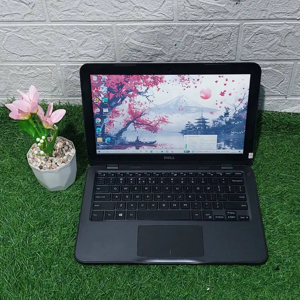 Netbook Dell Inspiron 3180 AMD A9-9420E RAM 8GB SSD 128GB Windows 10