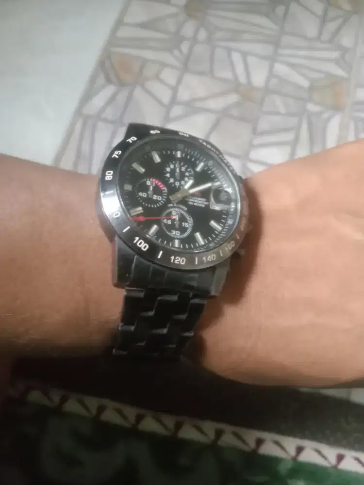 Dijual jam Swiss army ori