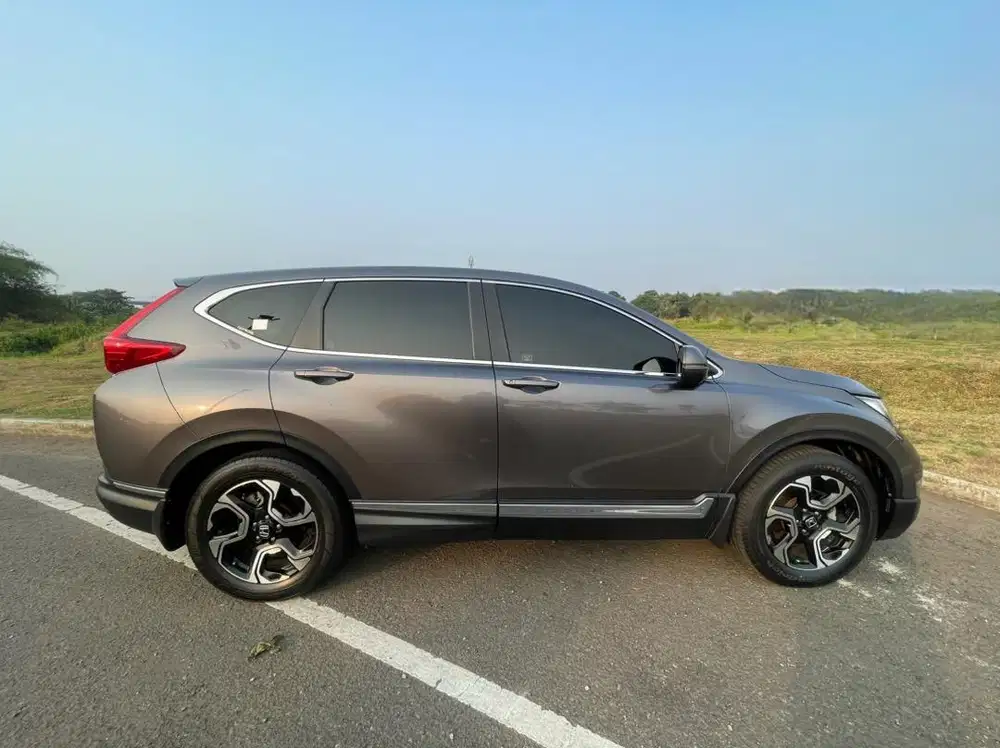 DIJUAL CRV 1.5 TURBO 2019 ABU-ABU METALIC