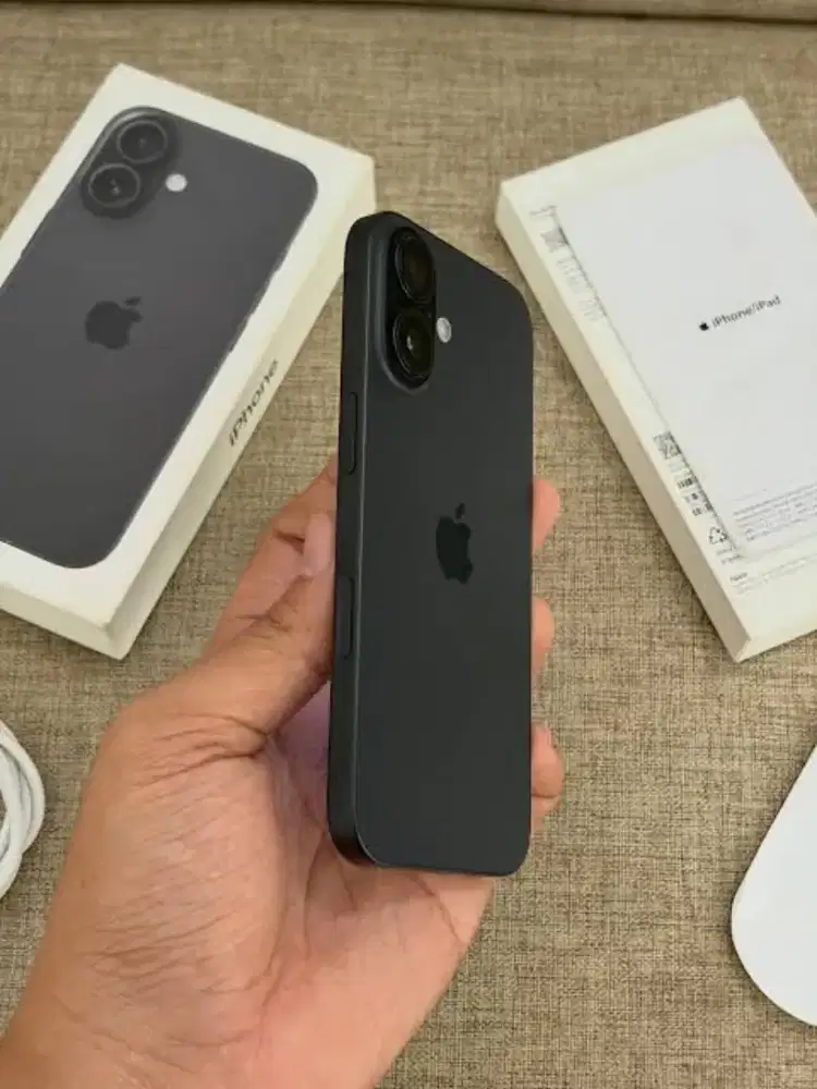 IPhone 16 basic 128 ibox 2bulan cc22