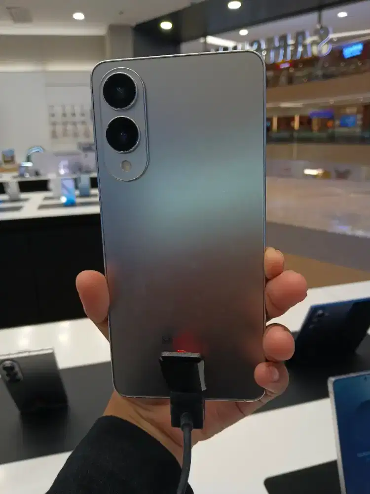 SAMSUNG S25 EDGE