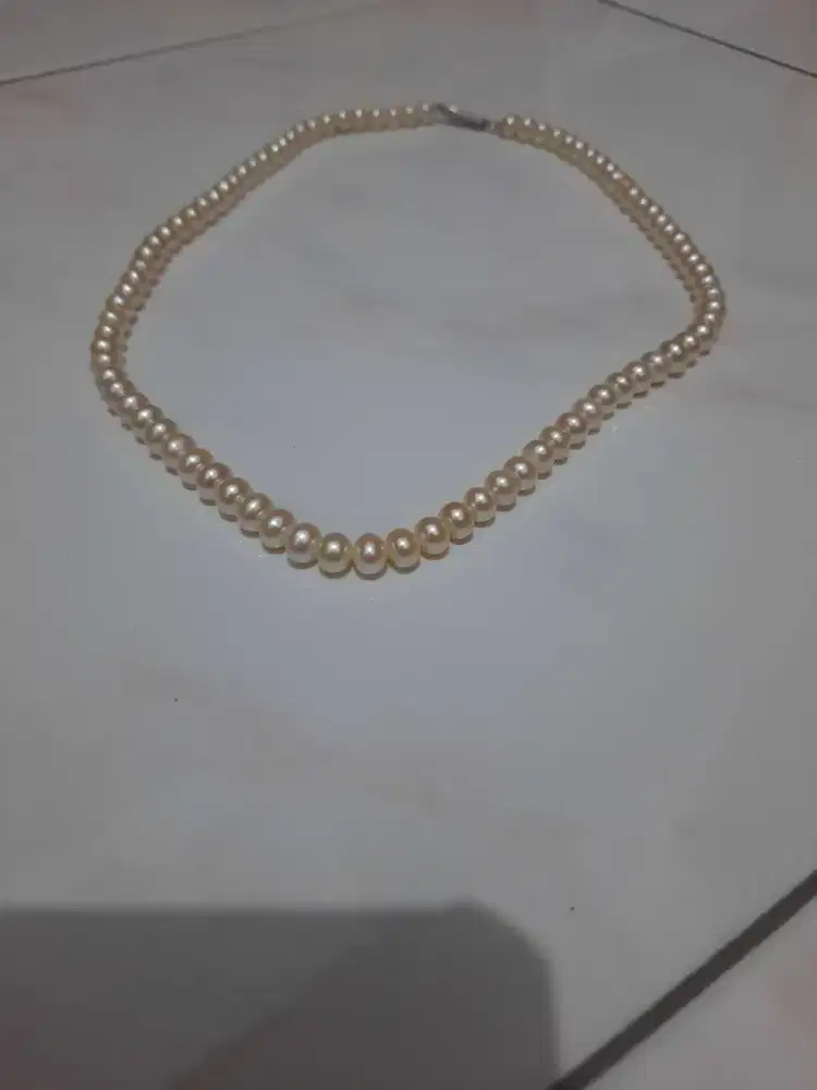 Kalung mutiara elegan