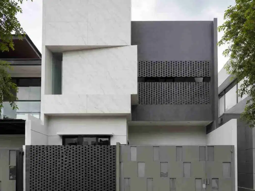 DIJUAL RUMAH METLAND PURI