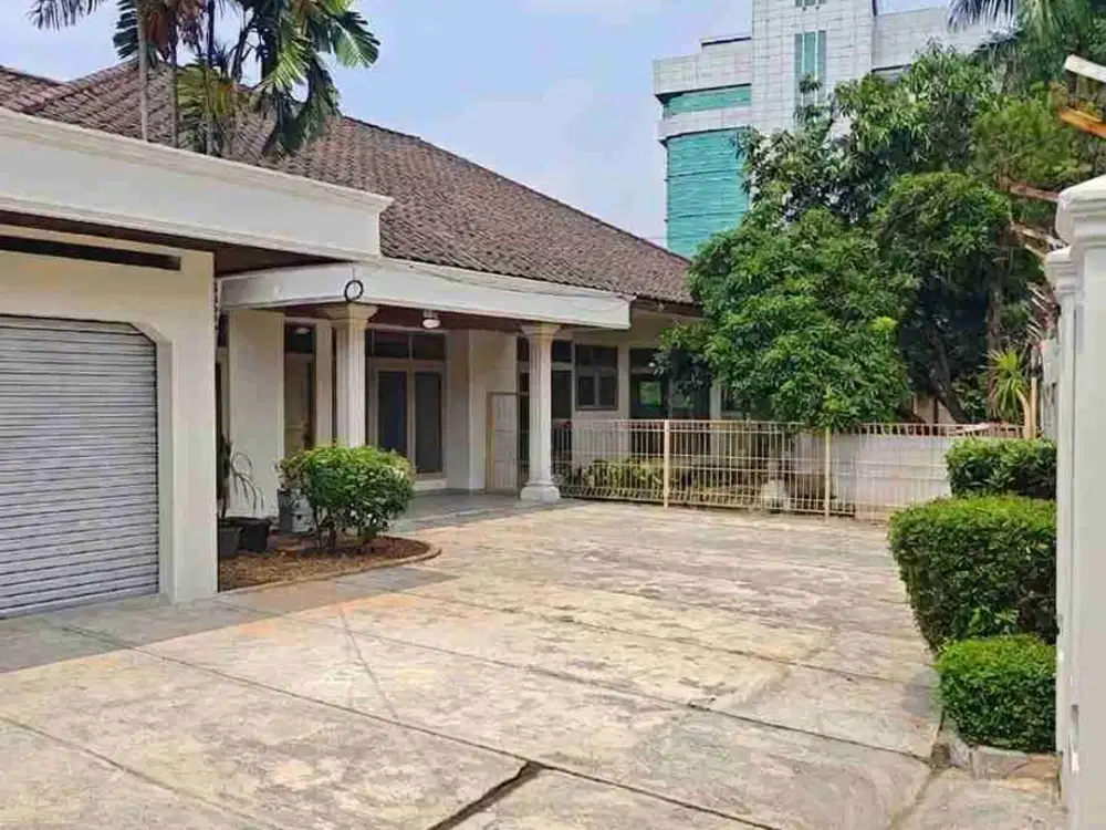 Sewa Rumah 1 Lantai dekat Tol Cocok Untuk Kantor di Cilandak