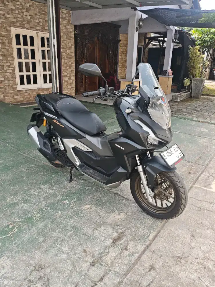 Honda ADV ABS 160cc 2024 Surat Lengkap