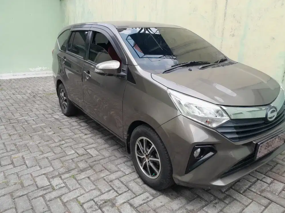 Daihatsu Sigra R matic 2021