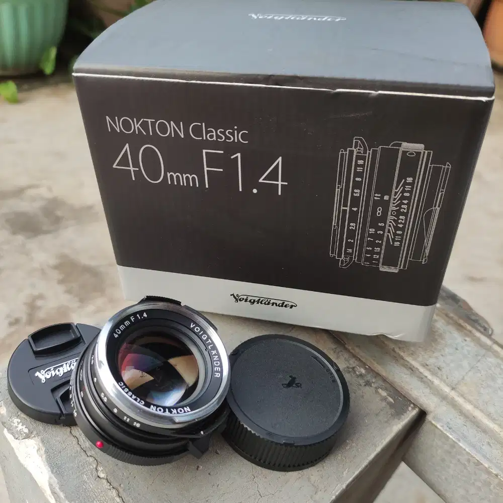 Lensa Voigtlender 40mm f1.4 Nokton Classic