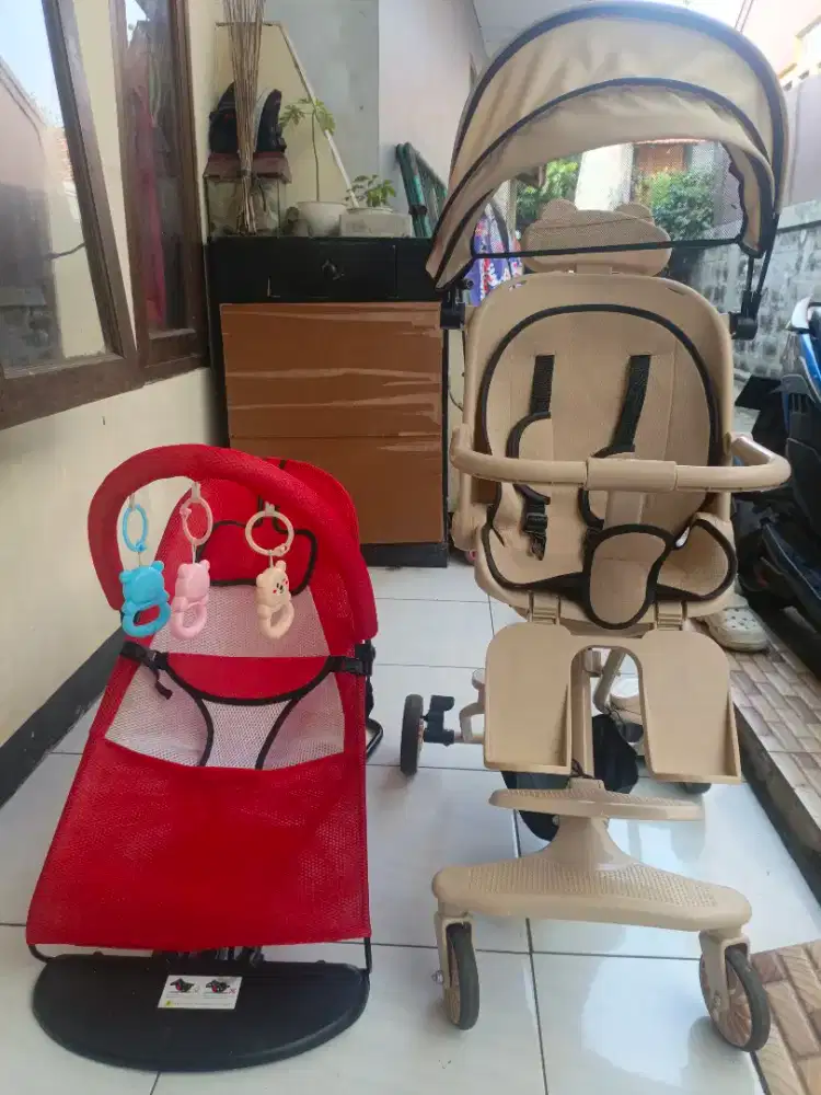 Jual satu paket Bouncer dan stroller