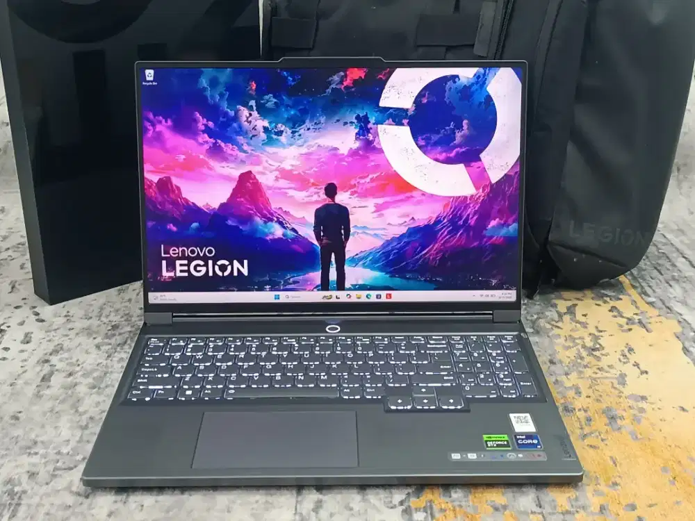 Legion Slim S7 i9-13900H 32GB 1TB RTX 4070 8GB Warranty ON Okt 2026