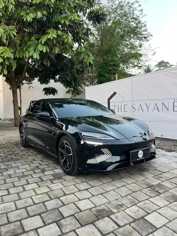 DP 117 Jt BYD SEAL PERFORMANCE AWD 3.8S 2024 COSMOS BLACK Like New