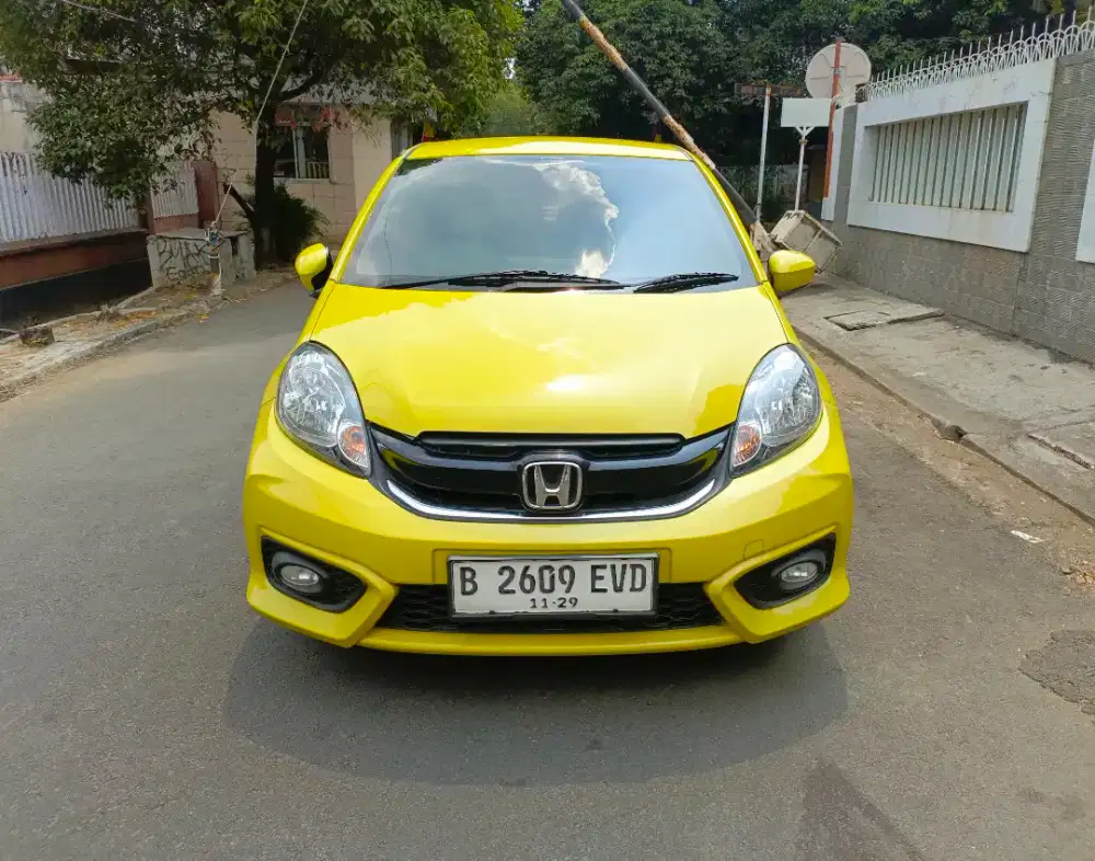 LOW KM. BRIO E AT 2018 DP MINIM