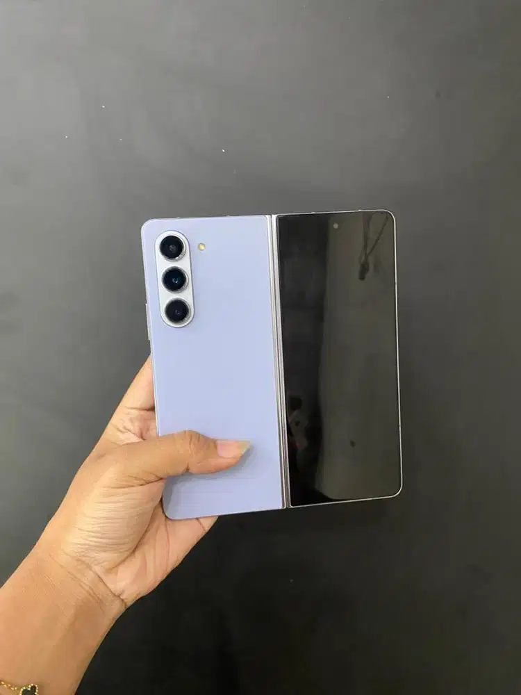 Samsung Z Fold 5