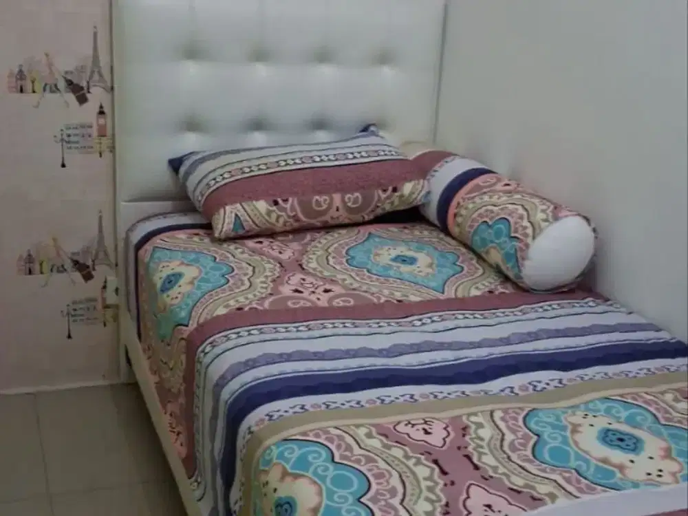 DIJUAL APARTEMEN TANGLIN LANTAI 7 SEMI FURNISH