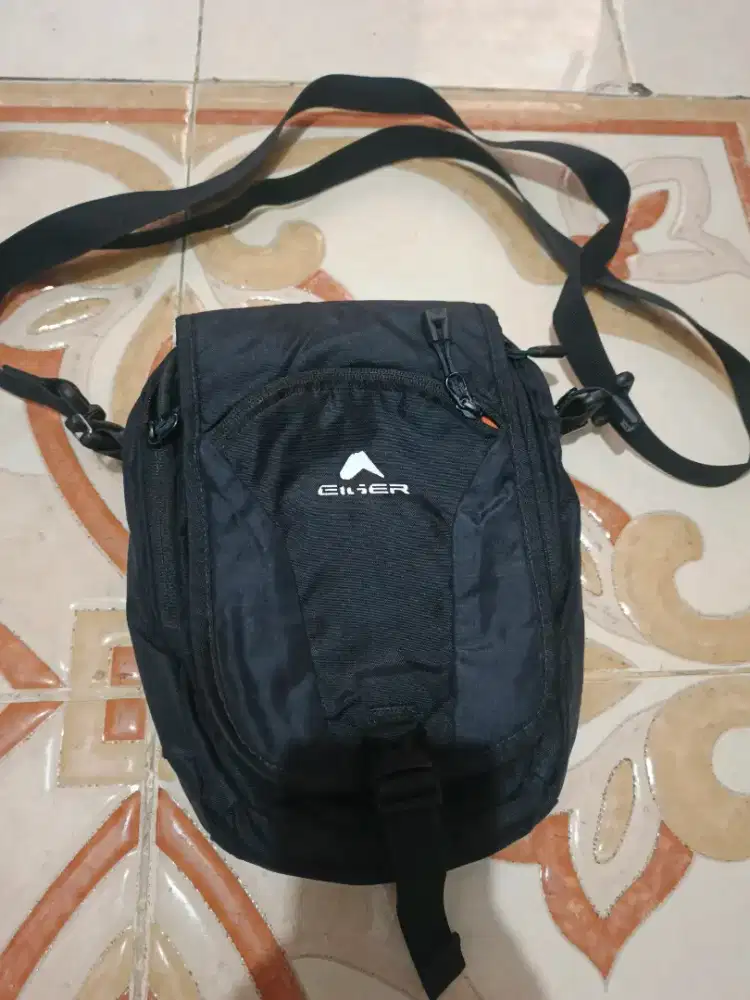Tas EIGER slim no minus