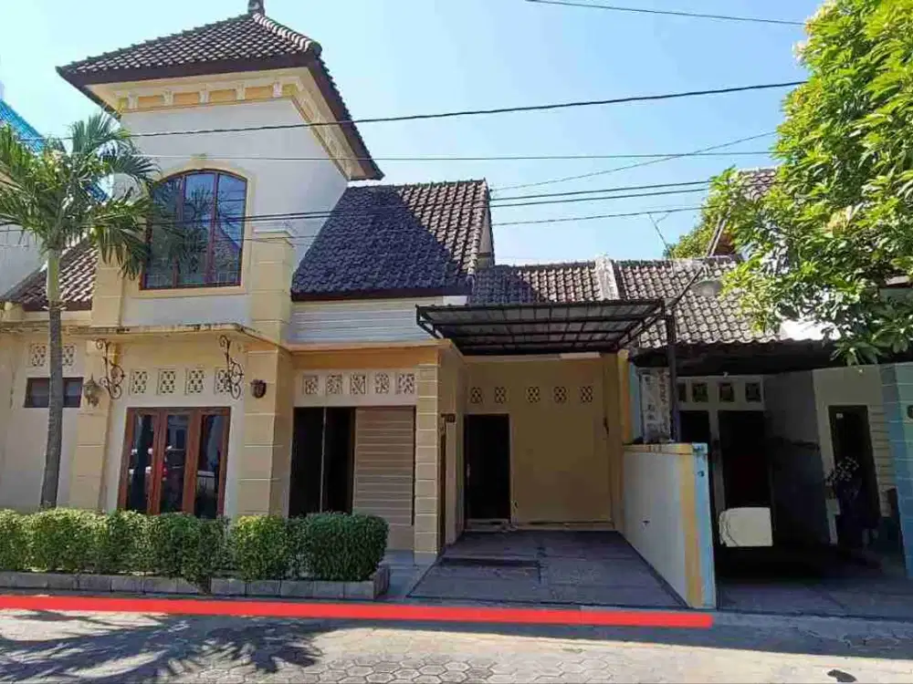 Rumah Cakep Cluster Kecil Area Gentan, Lingkungan Nyaman Harga 800an JT