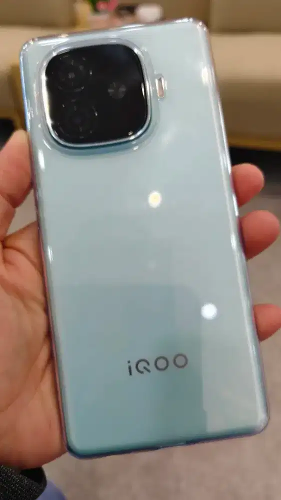 IQOO Z9 5G , Ram 8+8/128 Fullset