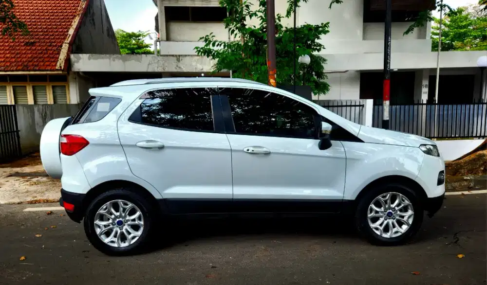 Ford Ecosport Titanium Sunroof 2015
