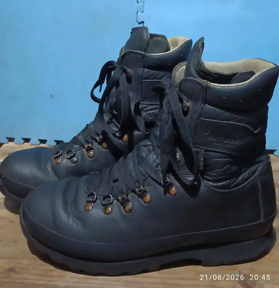 Sepatu Kulit Boots Altberg
