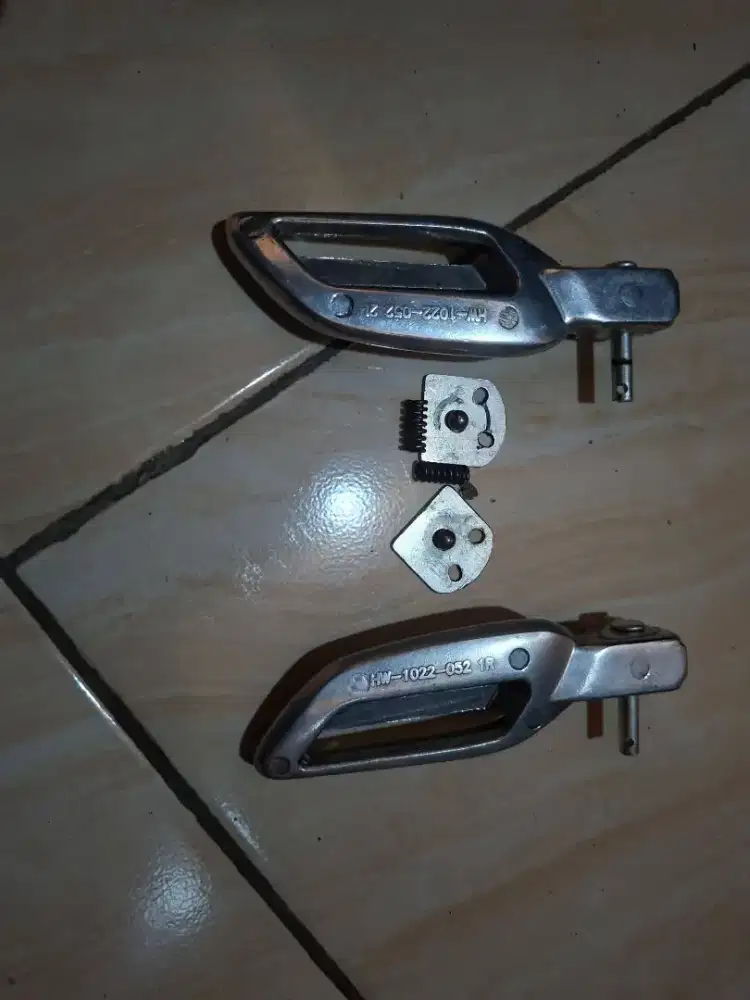 Jual Step Kaki Scoopy Kanan,Kiri Original Harga Bisa Nego Sedikit