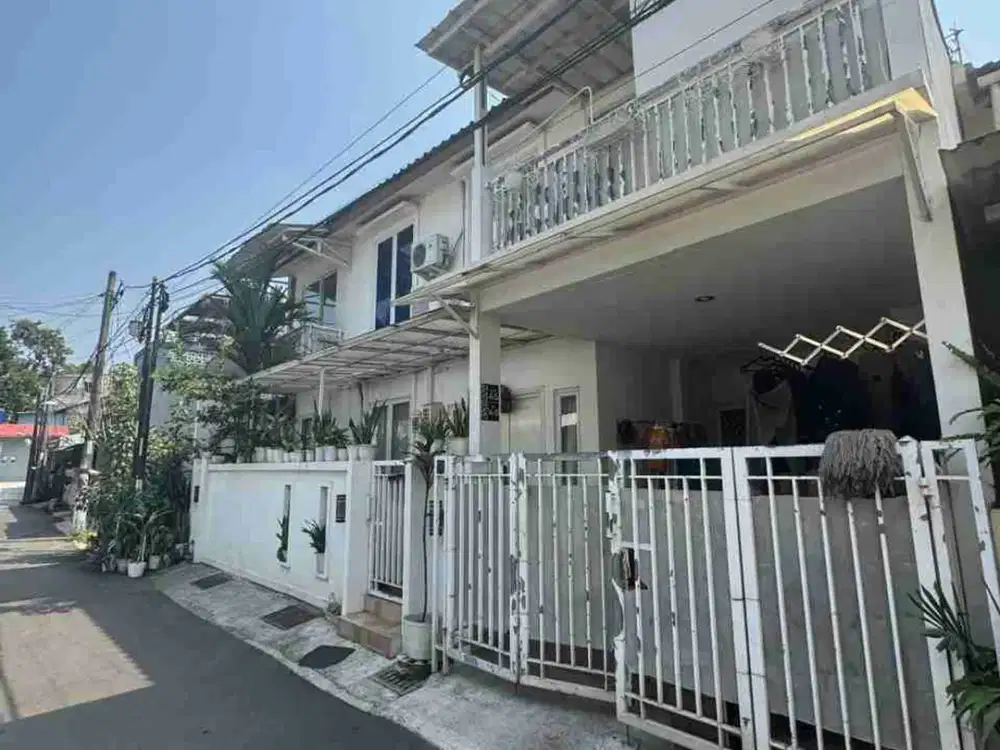 BISMILLAH DIJUAL CEPAT RUMAH SIAP HUNI DI  PERUM.PONDOK CIKUNIR INDAH-BEKASI