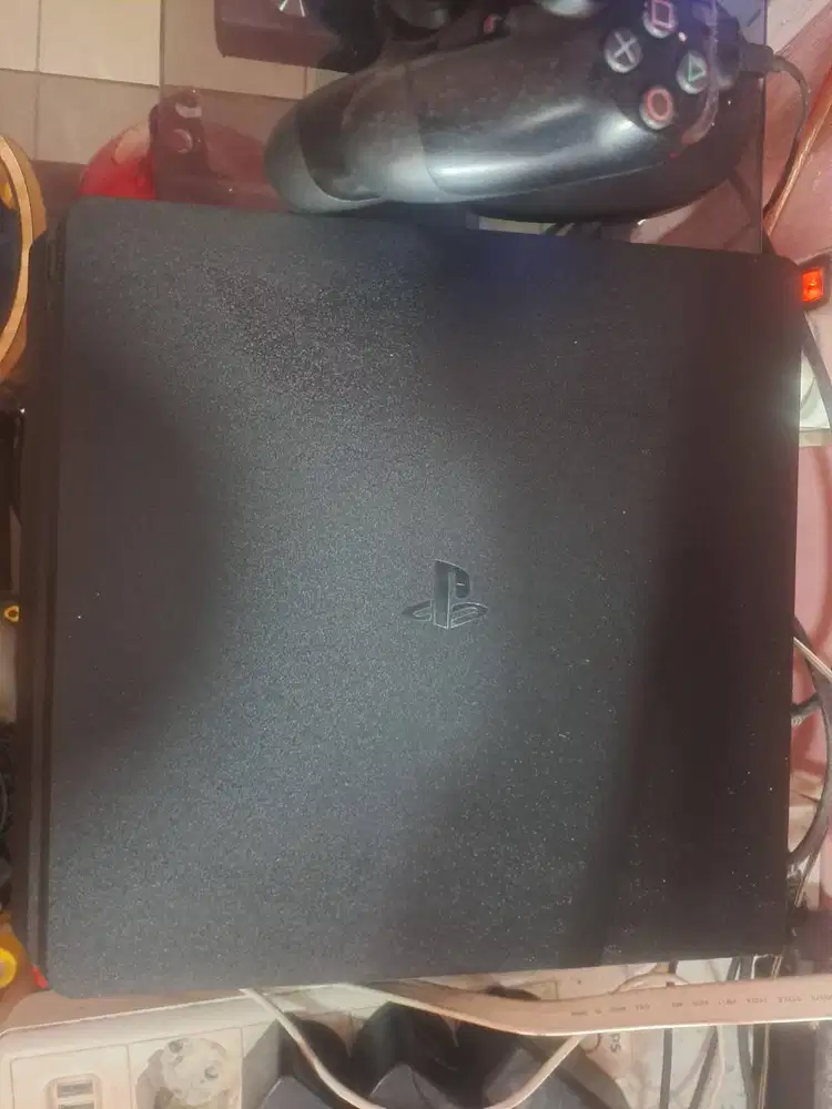 Jual PS 4 Kondisi 99 persen mulus