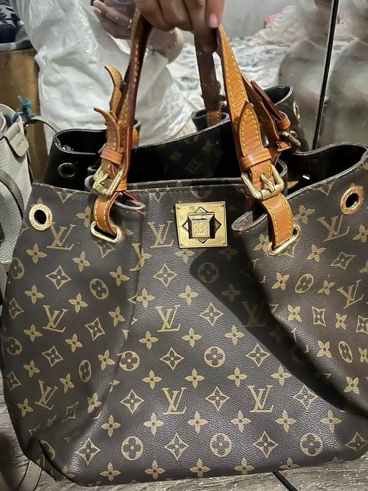 Dijual cepat Tas LV