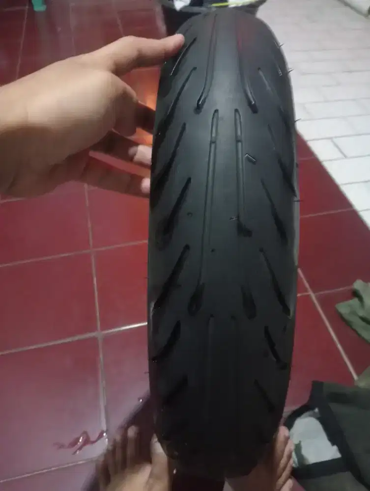 Ban merk Corsa ukuran 100/80/14