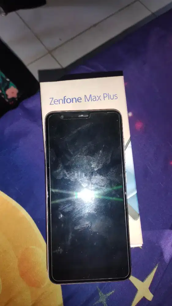 Asus Zenfone max plus