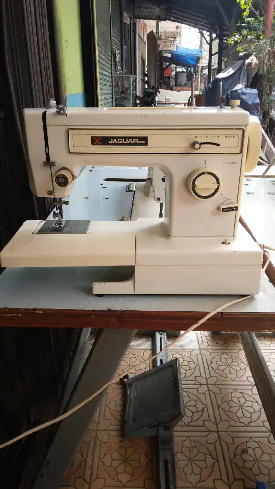 Dijual mesin jahit portable