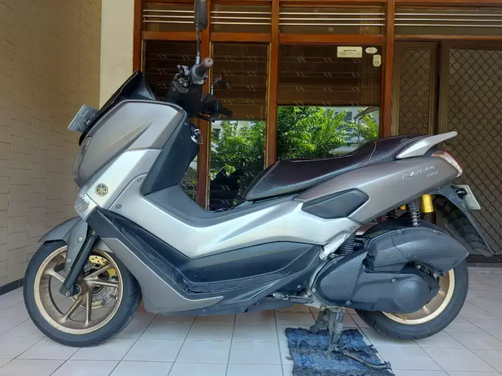 Yamaha NMAX 2018 Maret Gray