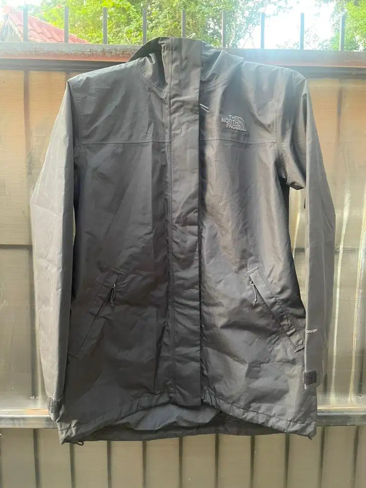 Jaket Gunung Outdoor Kemping Travelling