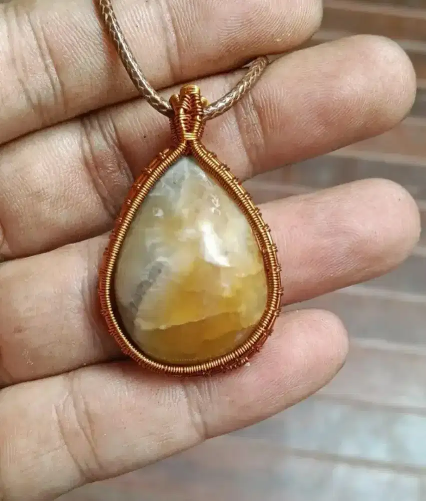 Natural calcite 1 alam