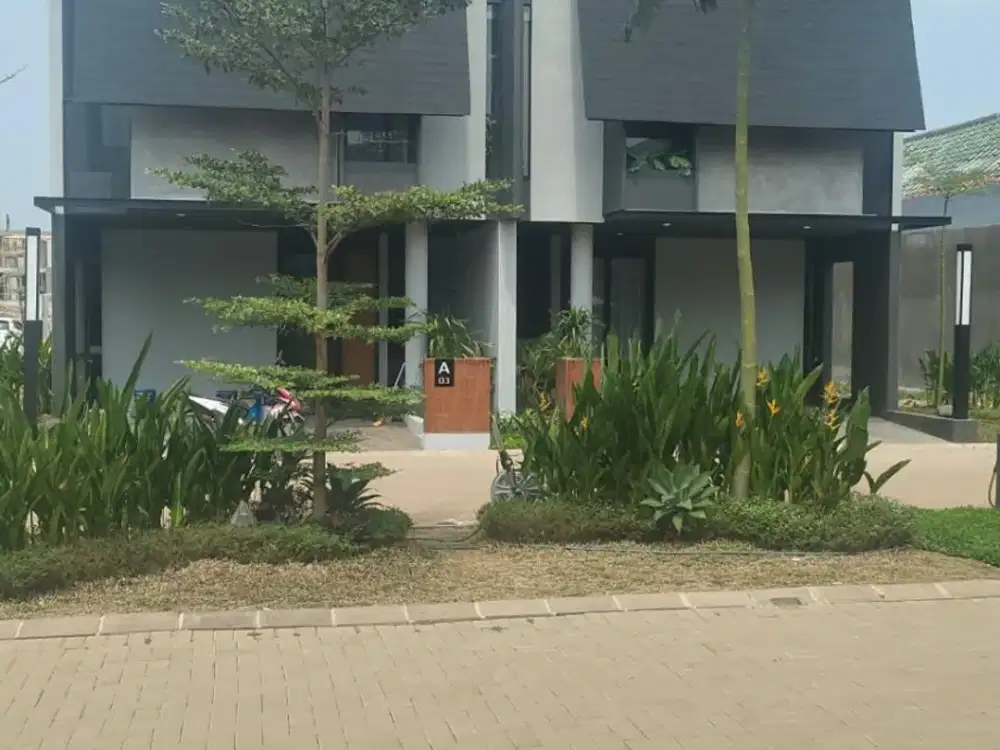 Rumah dua lantai  dekat ke Setasiun Sudimara