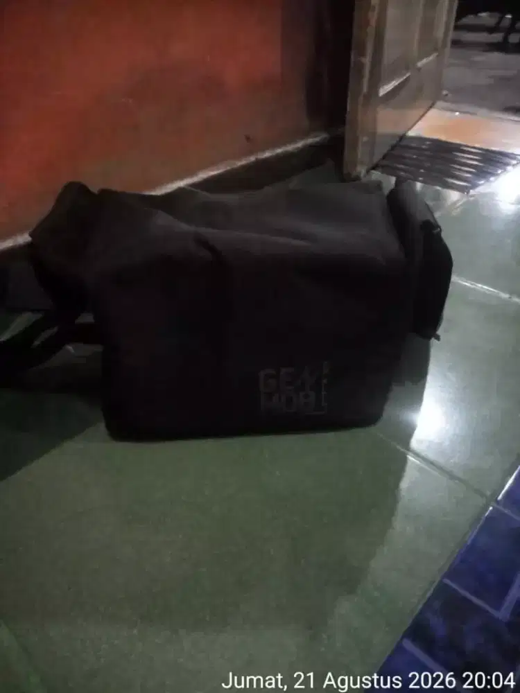 Tas kamera kondisi muluss banget