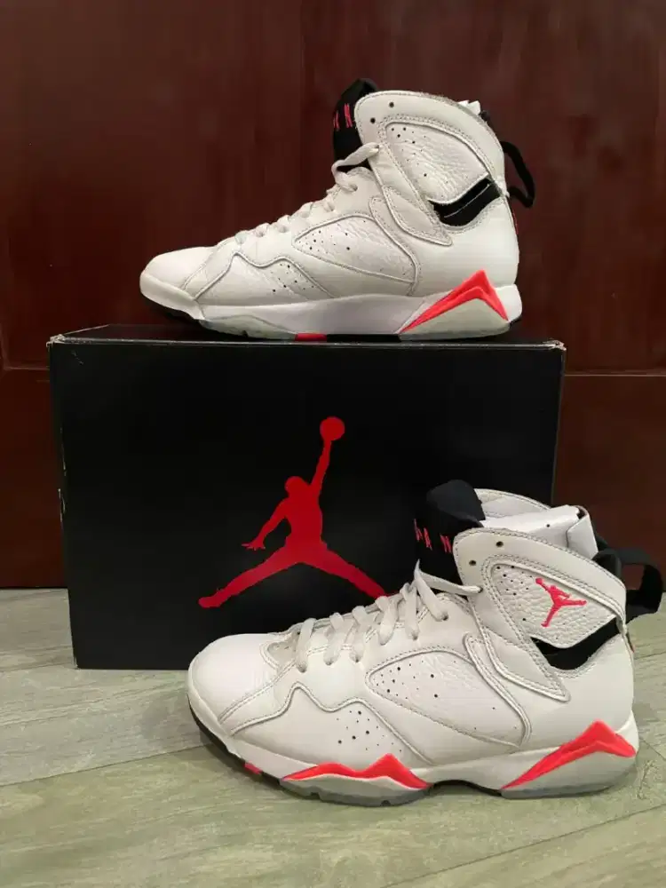 JUAL SEPATU BASKET / SANTAI