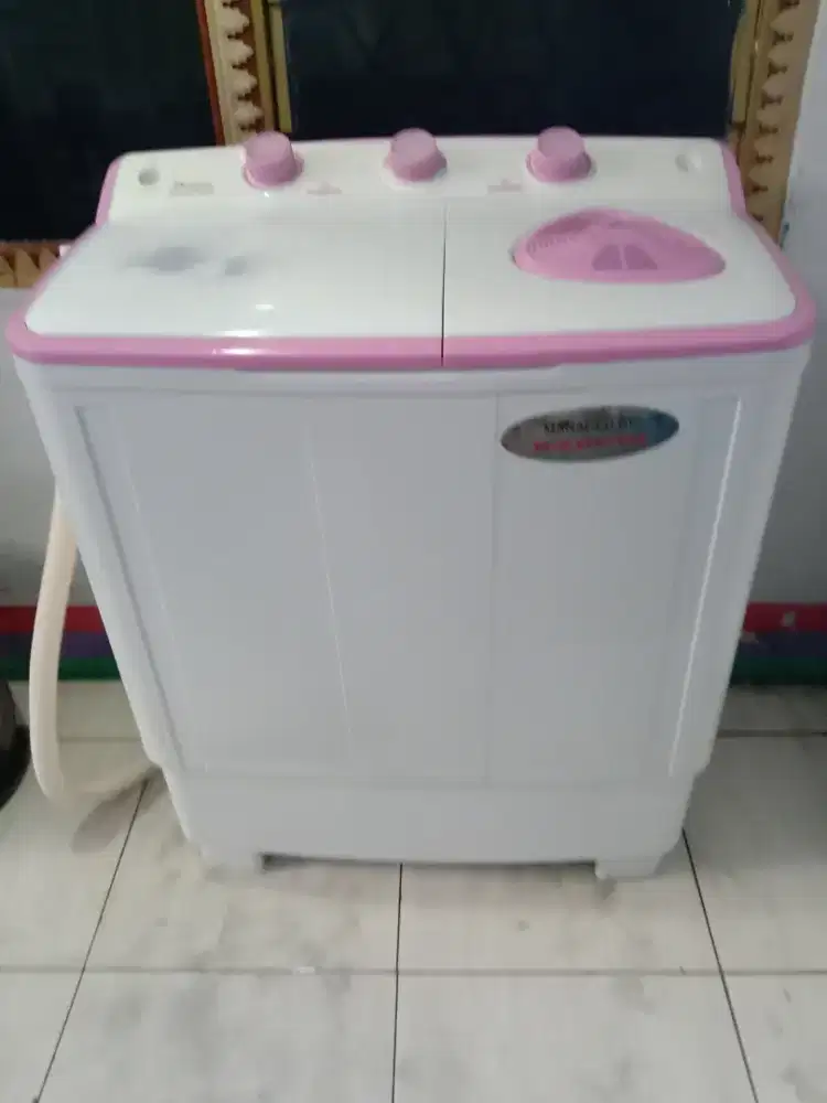 jual mesin cuci 2 tabung Daitmizu 7.5 kg siap pakai semua nurmal