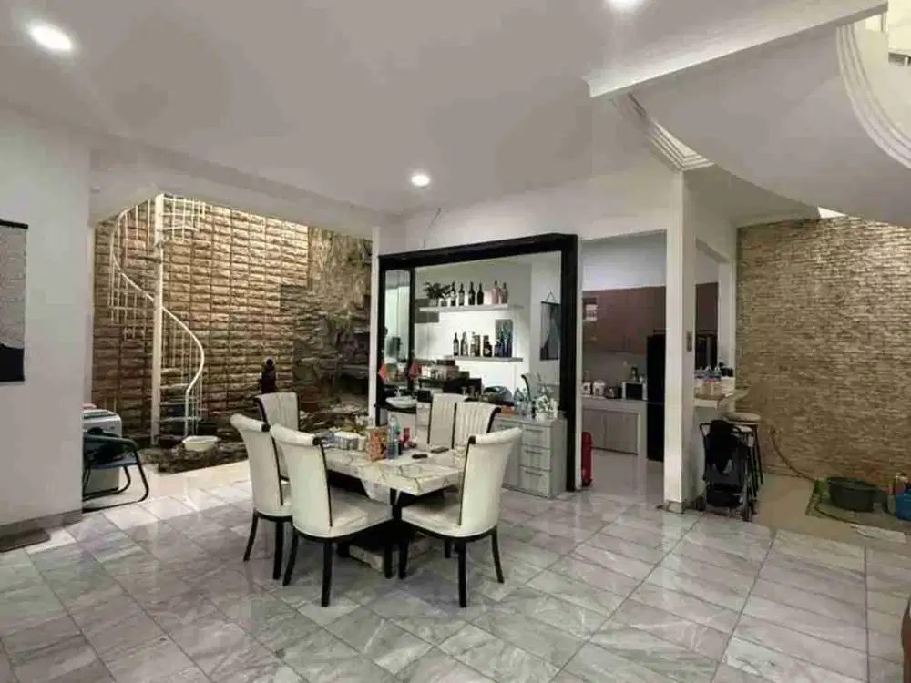 Dijual rumah camar permai PIK 1
