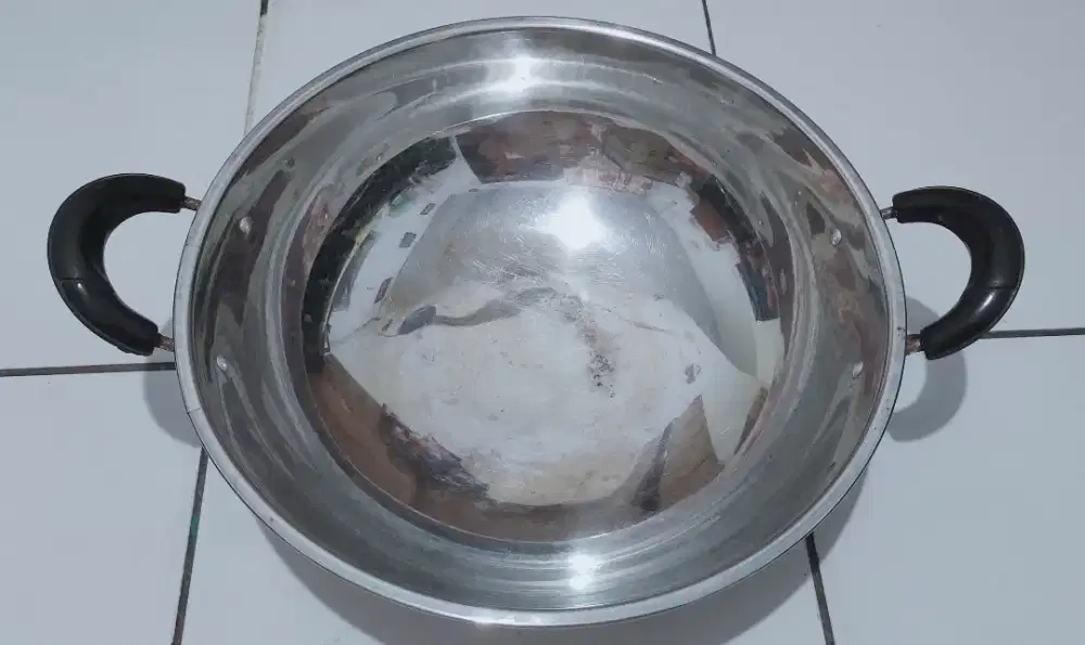 Kuali bekas diameter 33cm