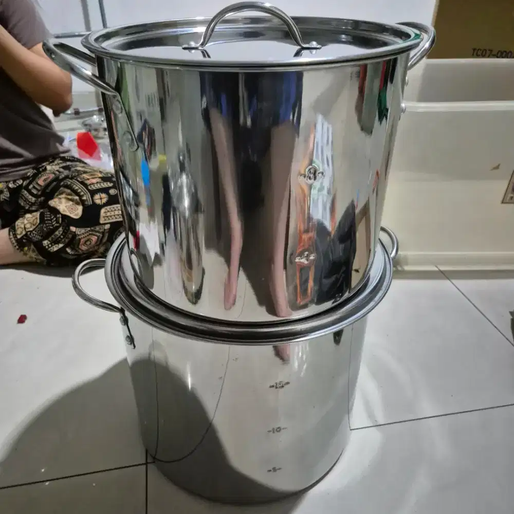 Panci stainless ukuran 12 L dan 20 L