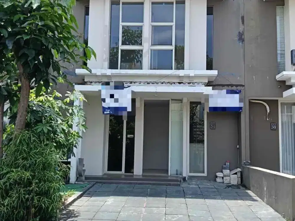 Termurah Rumah 2 Lantai  Full Bangunan di The Greenlake Citraland, Surabaya Barat