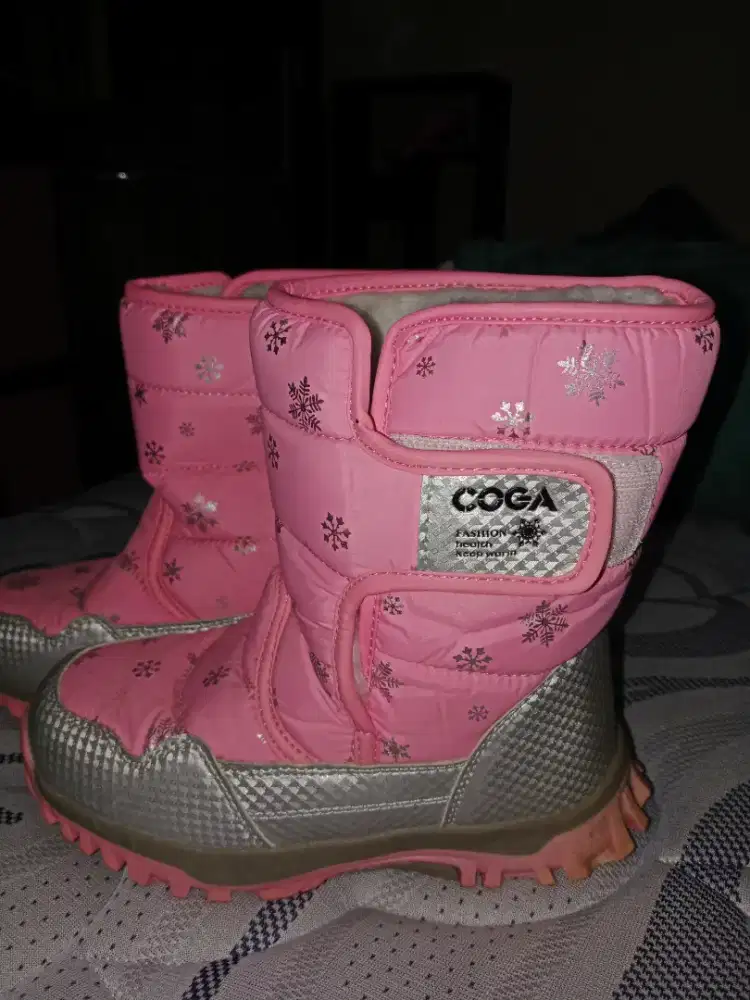 Sepatu fashion Anak