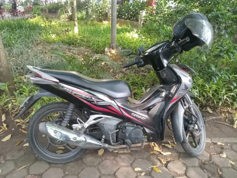 Supra 125 X Helm in 2013