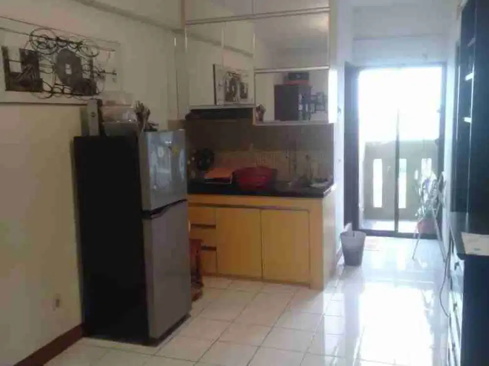 Murah!! Apartemen Gateway Ahmad Yani Cicadas, Type 2BR, Lantai 6, View Kota, Tower Emerald