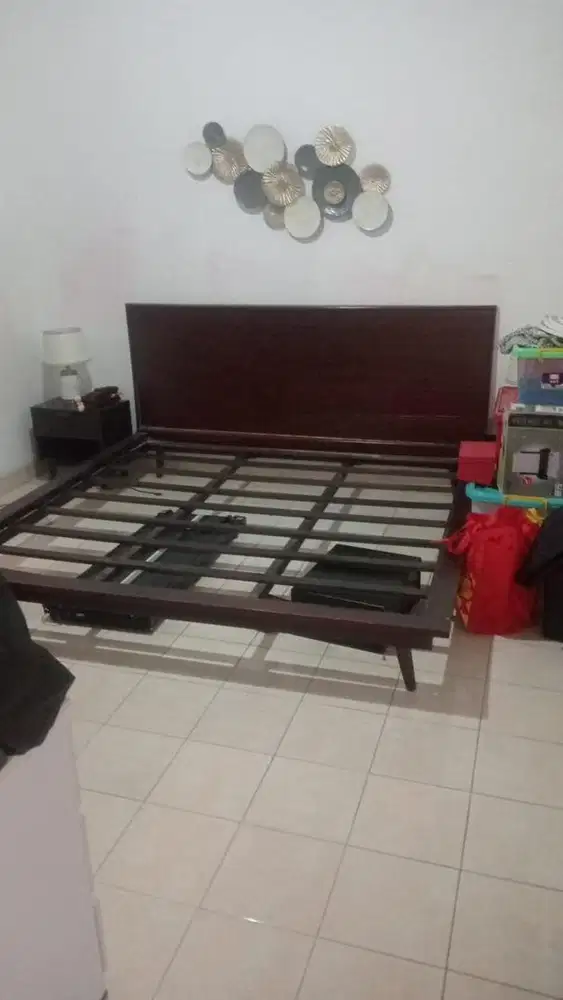 Ranjang Jati 200x200cm