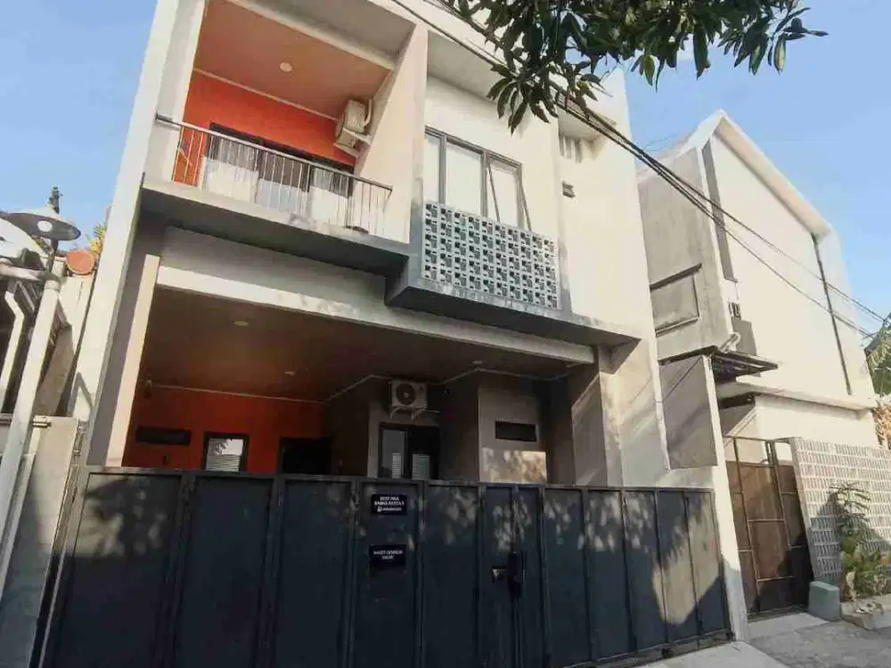 Di Jual kost eksklusif furnished full penghuni di Jalan kaliurang km 6 Ring 1 UGM