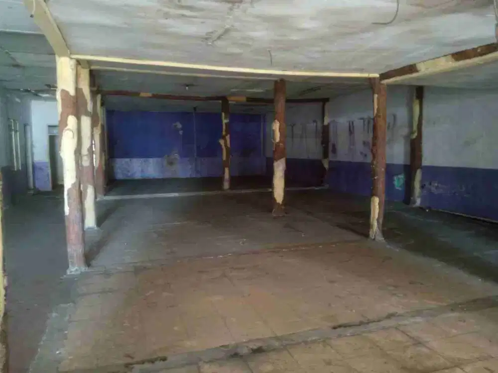 Sangat Murah!! jl. Gatot Subroto, Rumah Hitung Tanah, Lokasi Pusat Kota Dekat TSM, Cocok Untuk Dibangun Kantor Dan Usaha