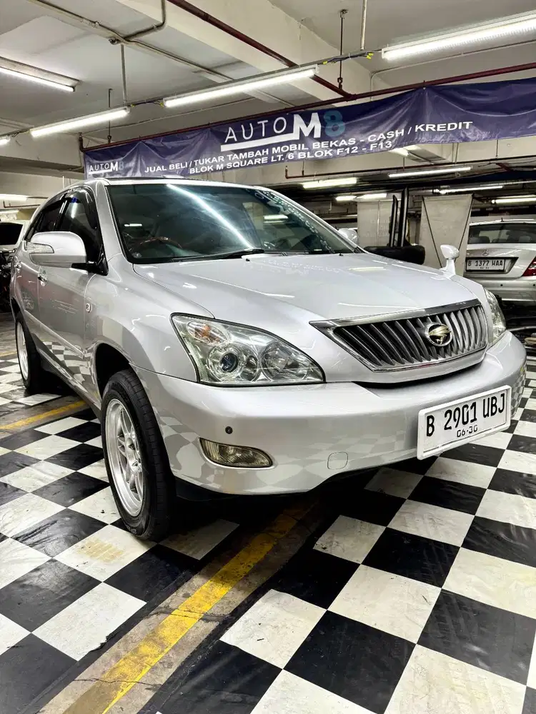 Toyota Harrier 240G L Premium 2010