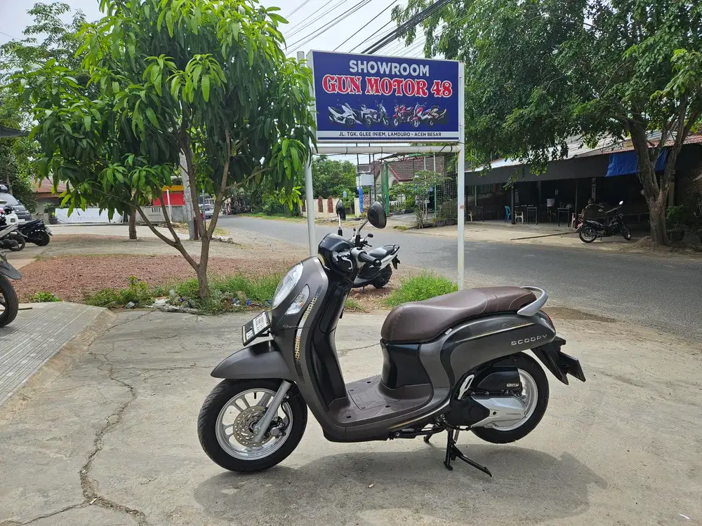 Di jual honda scoopy tahun 2023