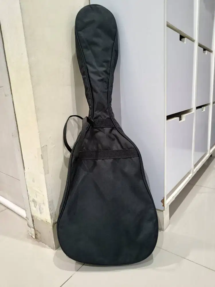 Tas softcase gitar size 3/4 medium travel guitar