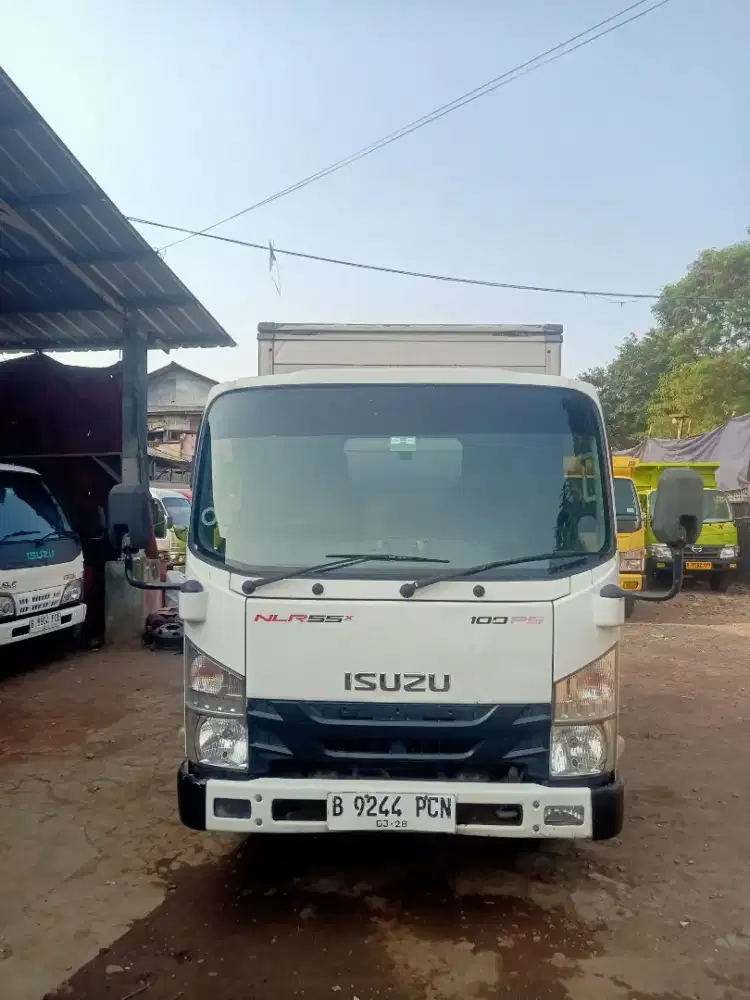 ISUZU NLR 55 BOX ENGKEL THN 2018